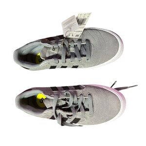 adidas Busenitz Vulc II size 5